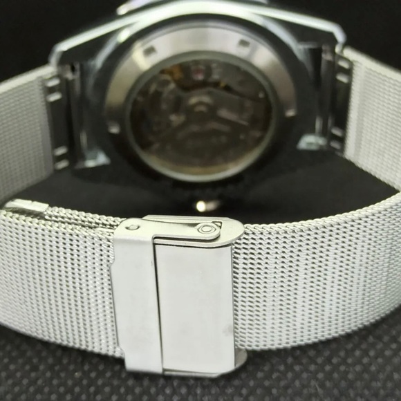 Vintage Automatic 1980s Seiko Mens Diver Watch with Glass Back! - Picture 3 of 8